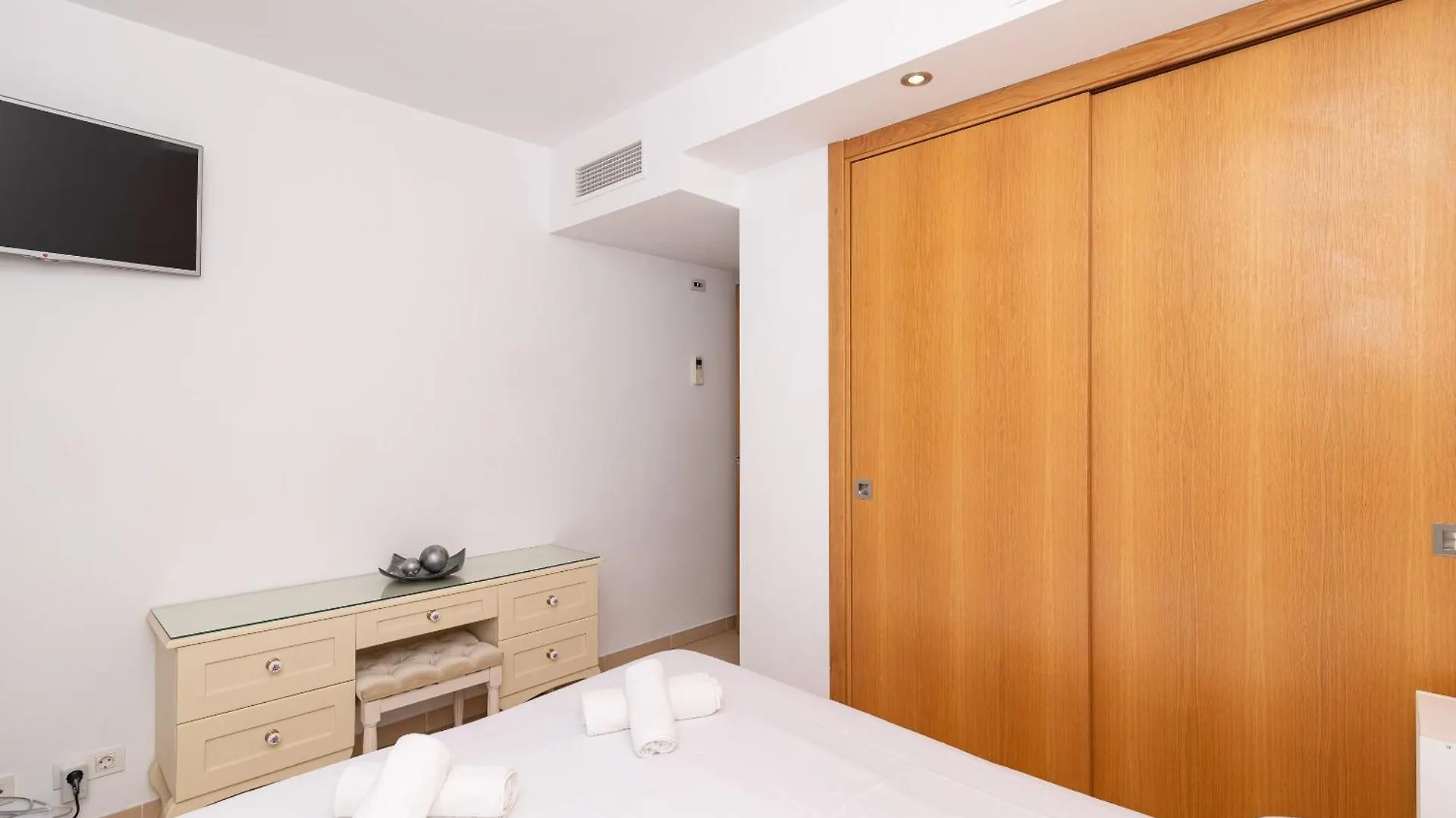 דירה פורט דה פולנסה Ca Na Guisi By Sealand Villas ספרד